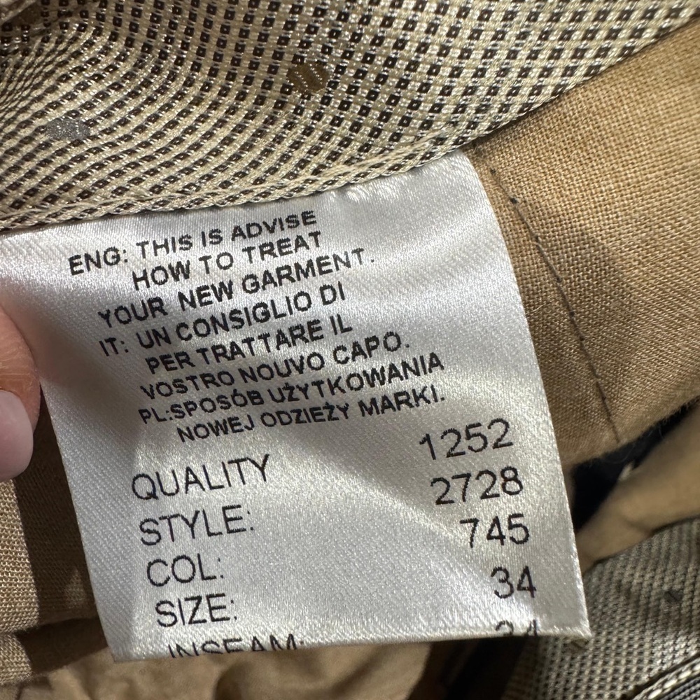 Bertoni Classic Gray Pinstripe Men’s 100% wool suit set Blazer and pants NWT - Picture 9 of 13